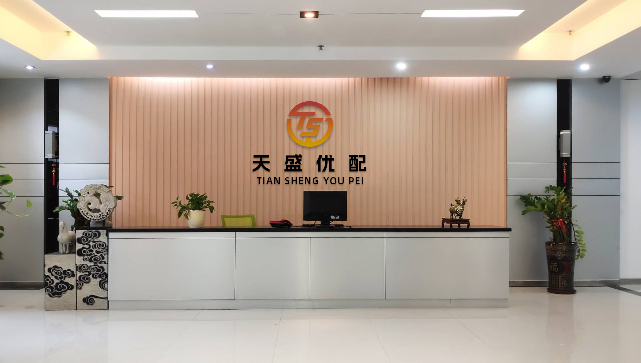 金牛通配资 不同的声音同一个祝福，听70年娓娓道来...